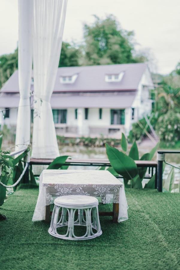 Nang Non Camping Ville นางนอนแค้มป์ปิ้งวิลล์ Mae Sai Esterno foto