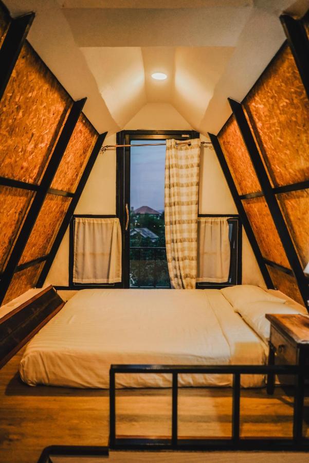 Nang Non Camping Ville นางนอนแค้มป์ปิ้งวิลล์ Mae Sai Esterno foto